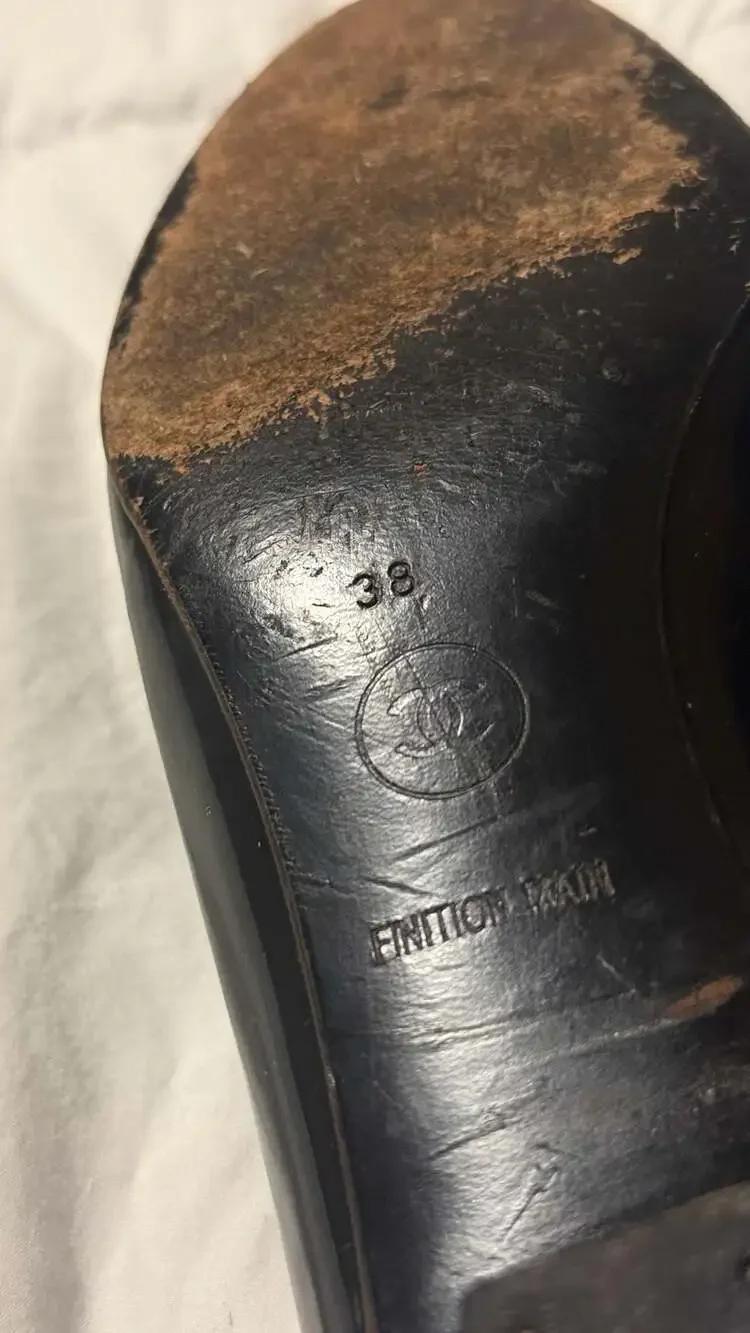Vintage CHANEL Loafer – ,